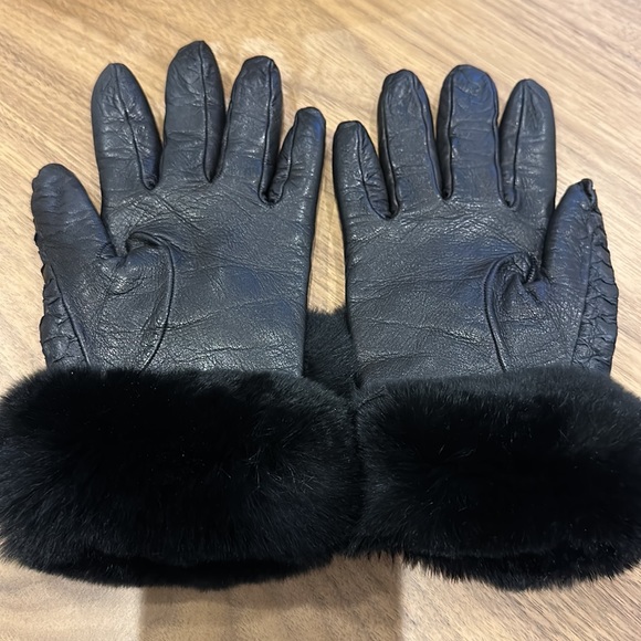 Gala Gloves - Picture 3 of 6